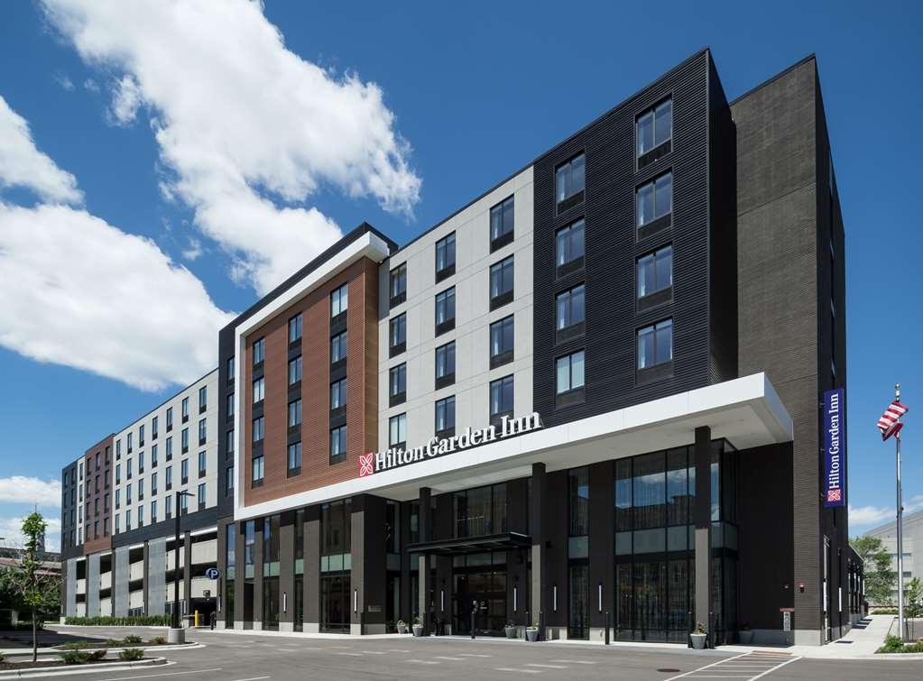 Hilton Garden Inn Madison Downtown, Wi Exterior photo